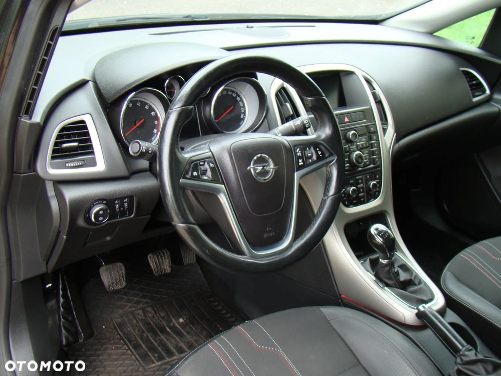 Opel Astra 1.4 Turbo - 18