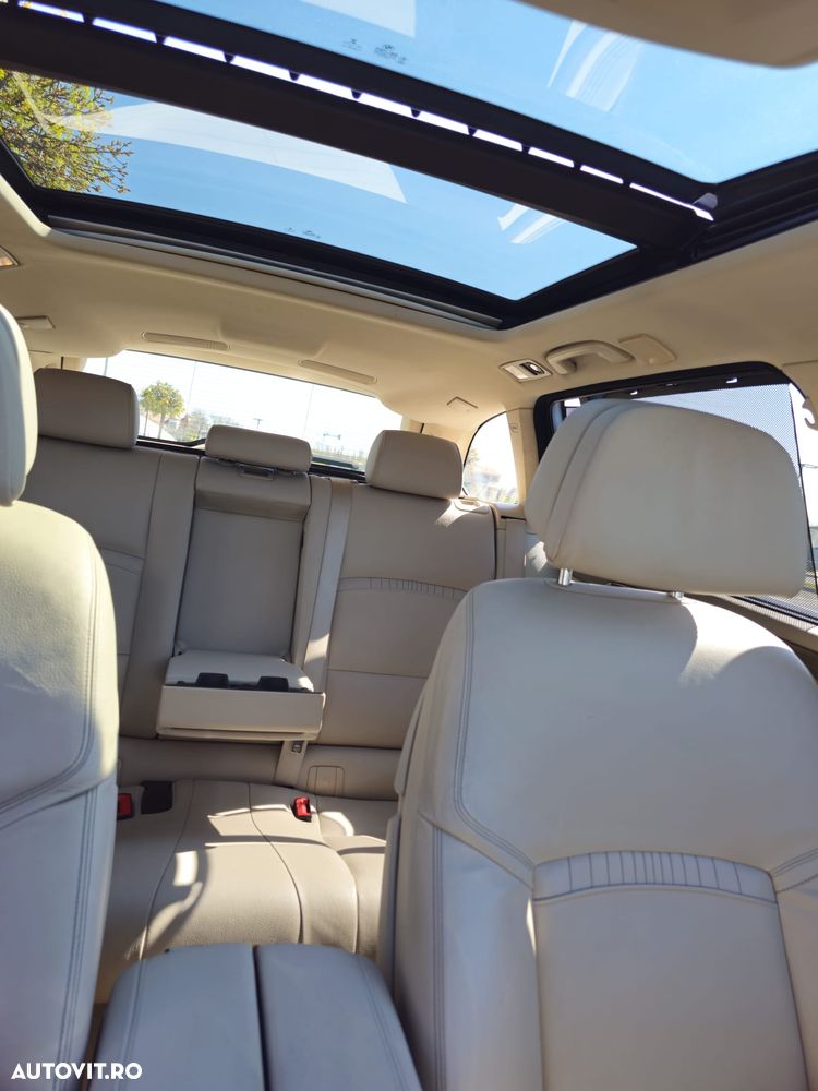 BMW Seria 5 525d Sport-Aut. Modern Line - 23