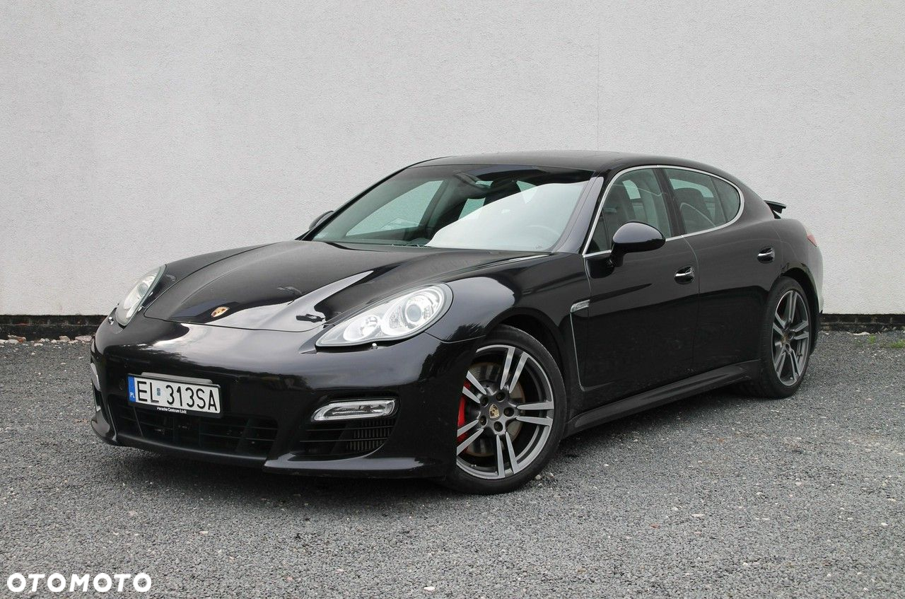 Porsche Panamera Turbo PDK - 4