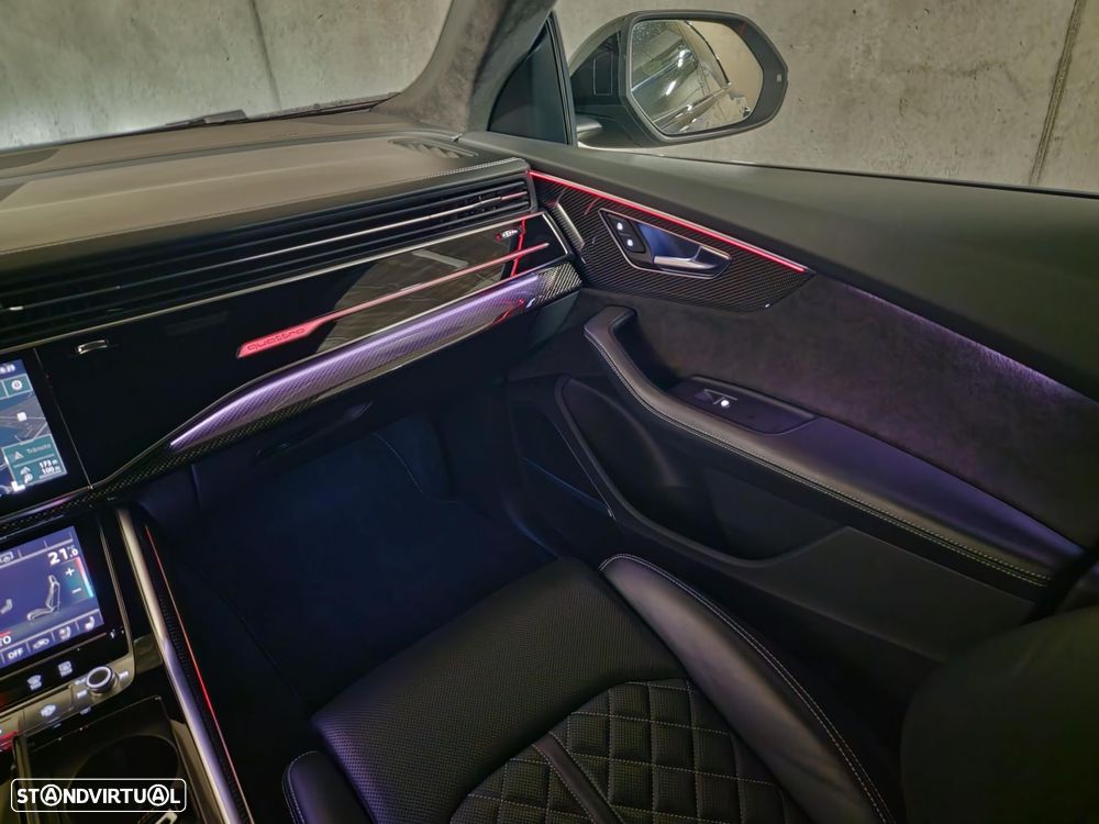 Audi SQ8 - 36
