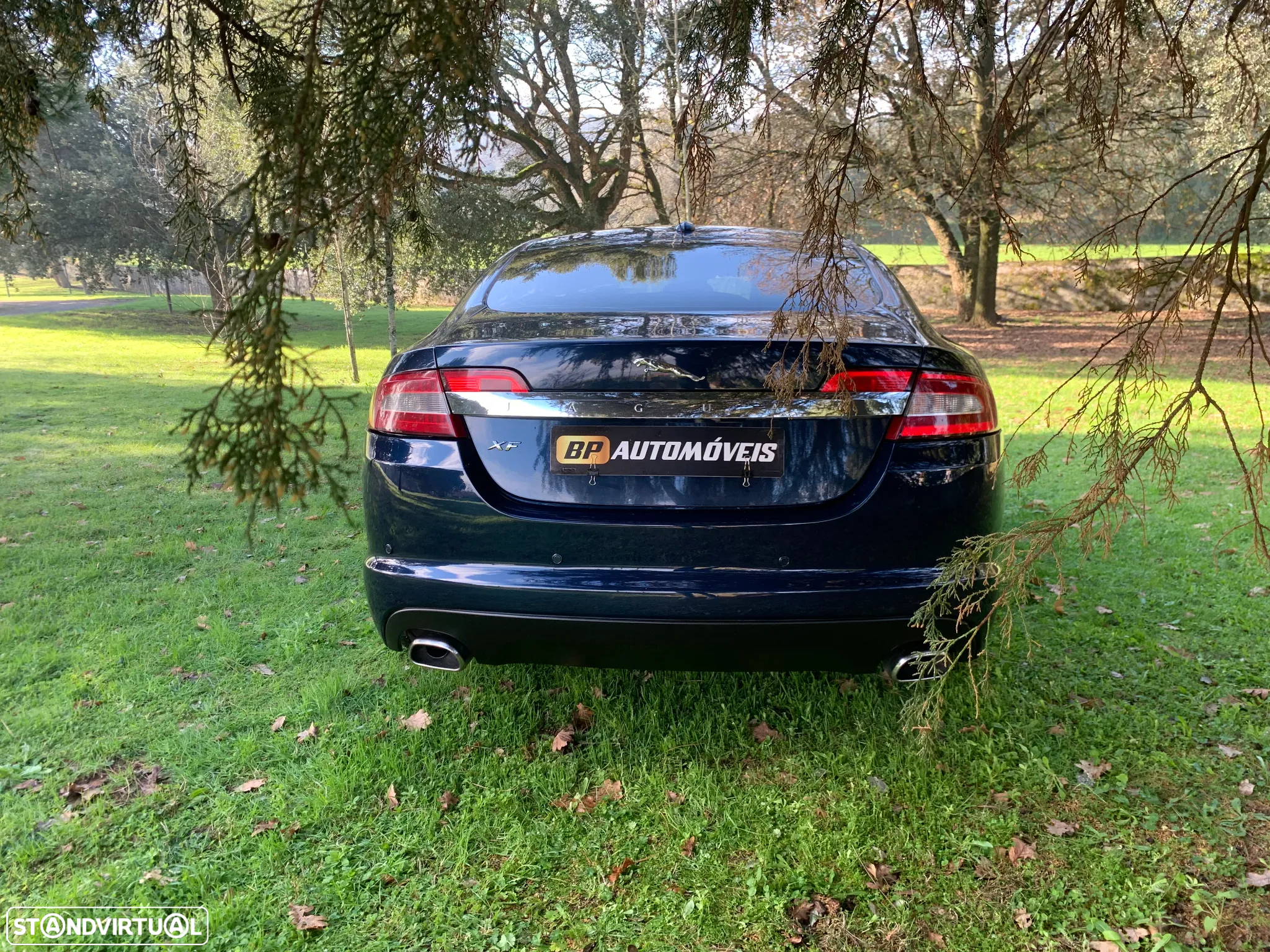 Jaguar XF 3.0 D V6 Premium Luxury - 16