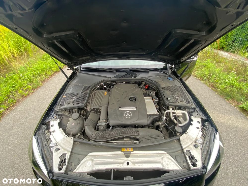 Mercedes-Benz Klasa C 180 9G-TRONIC - 16