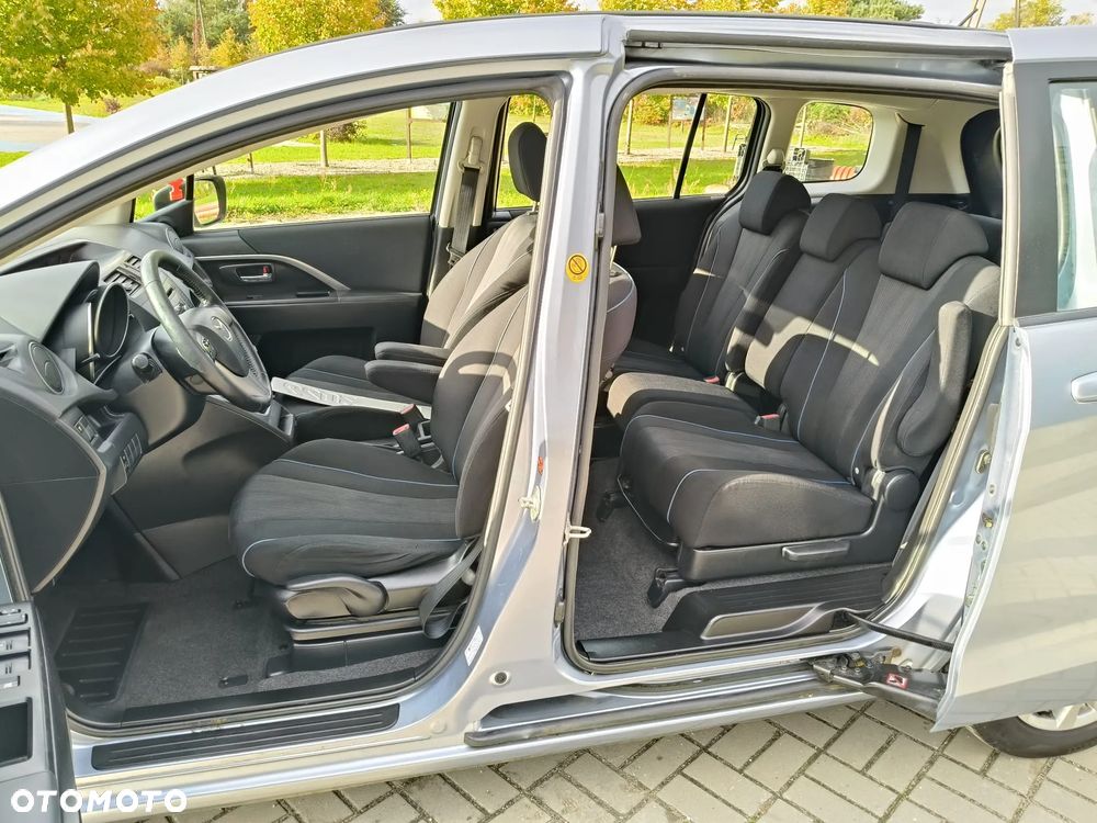 Mazda 5 - 9