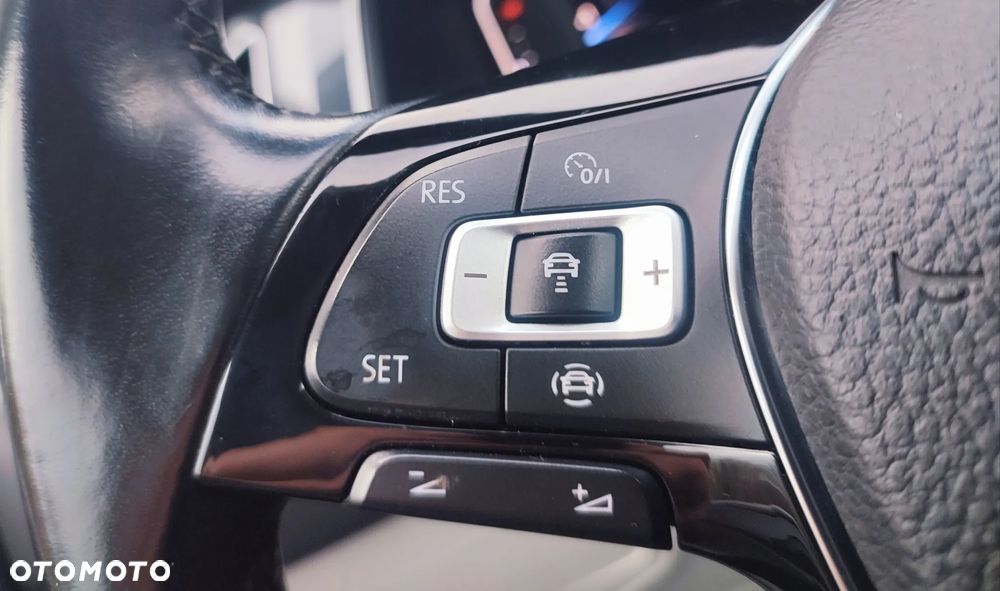 Volkswagen Tiguan 1.5 TSI ACT OPF Trendline - 38