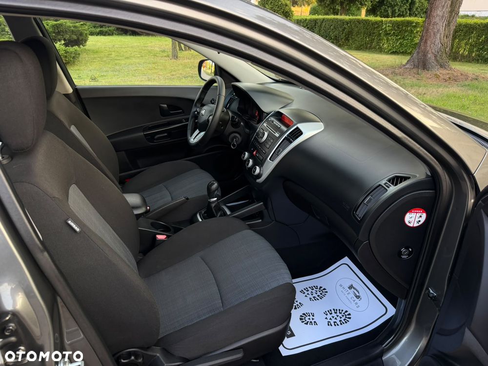Kia Ceed 1.4 CVVT Dream-Team Edition - 6