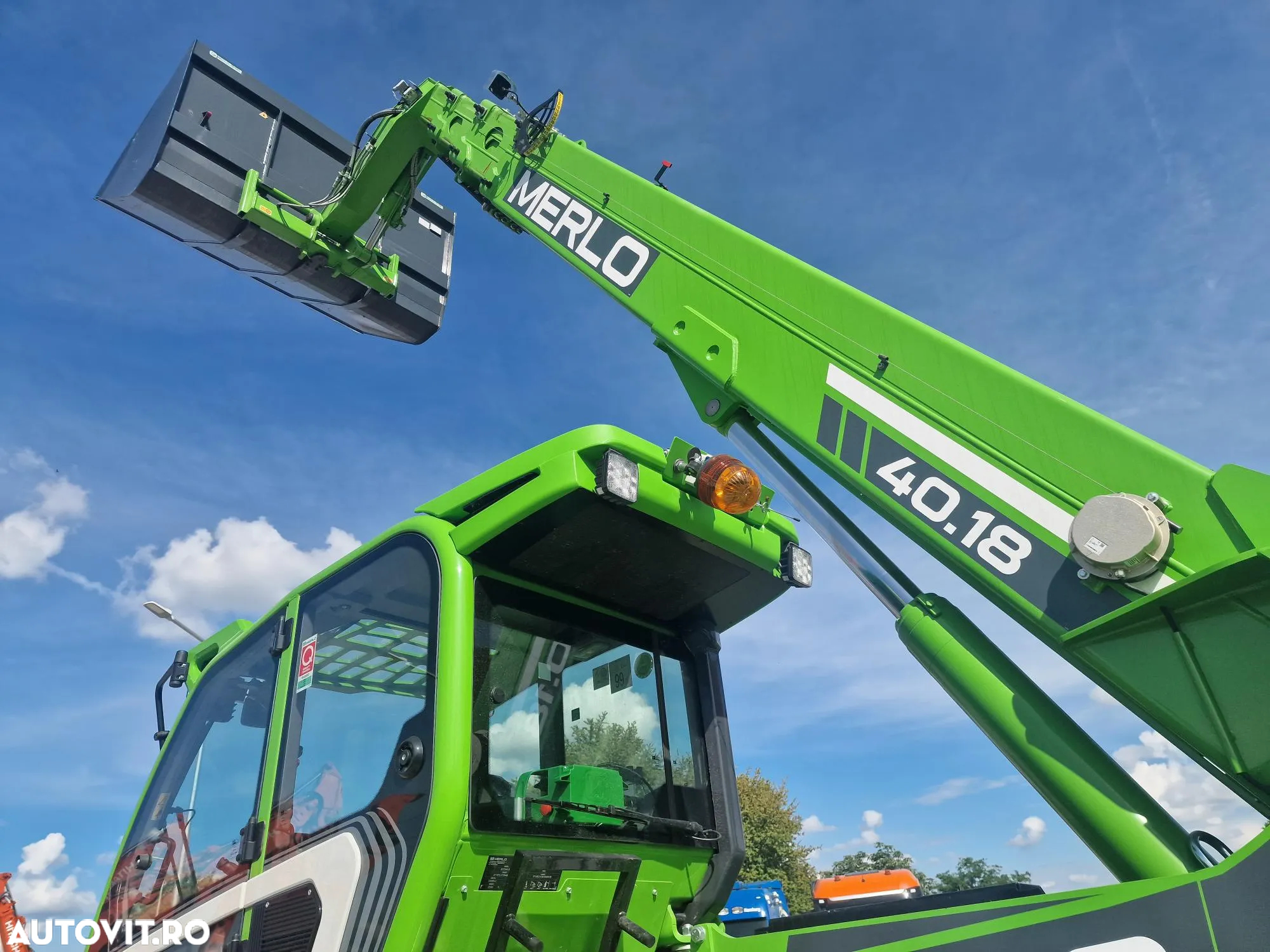 Merlo ROTO la 18m, Furci, cupa, AC, Cupla rapida, posibilitate leasing 5 ani, garantie 2 ani, nefolosit, produs in Italia-PROMOTIE 163.000 EUR+Tva - 28