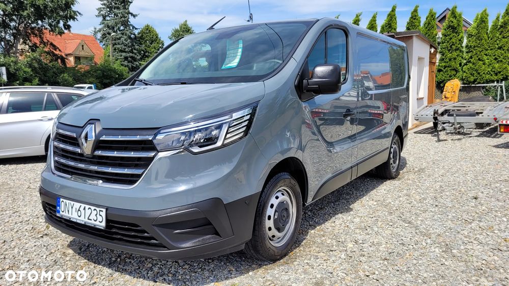 Renault TRAFIC - 1