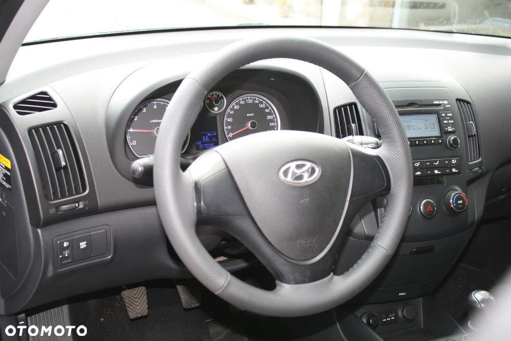 Hyundai i30 1.4 Edition Plus - 19