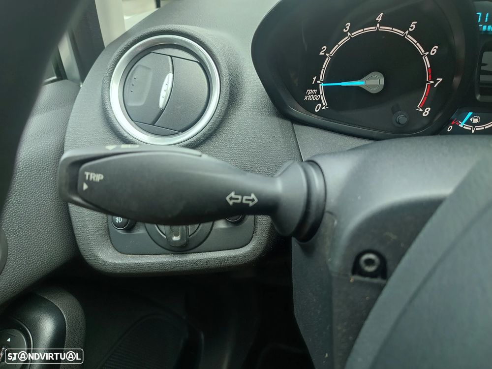Ford Fiesta 1.0 Ti-VCT Trend - 21