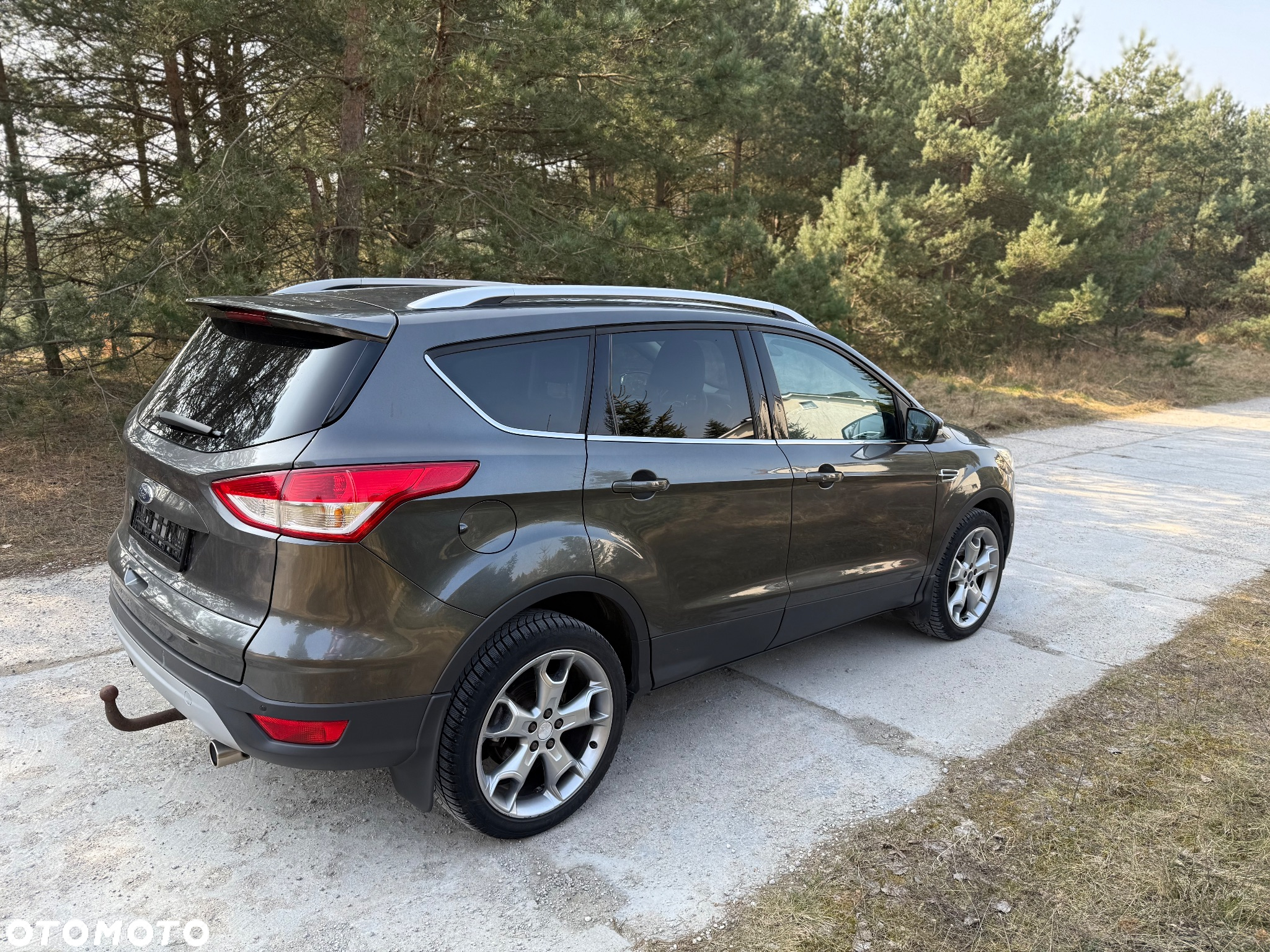 Ford Kuga - 3