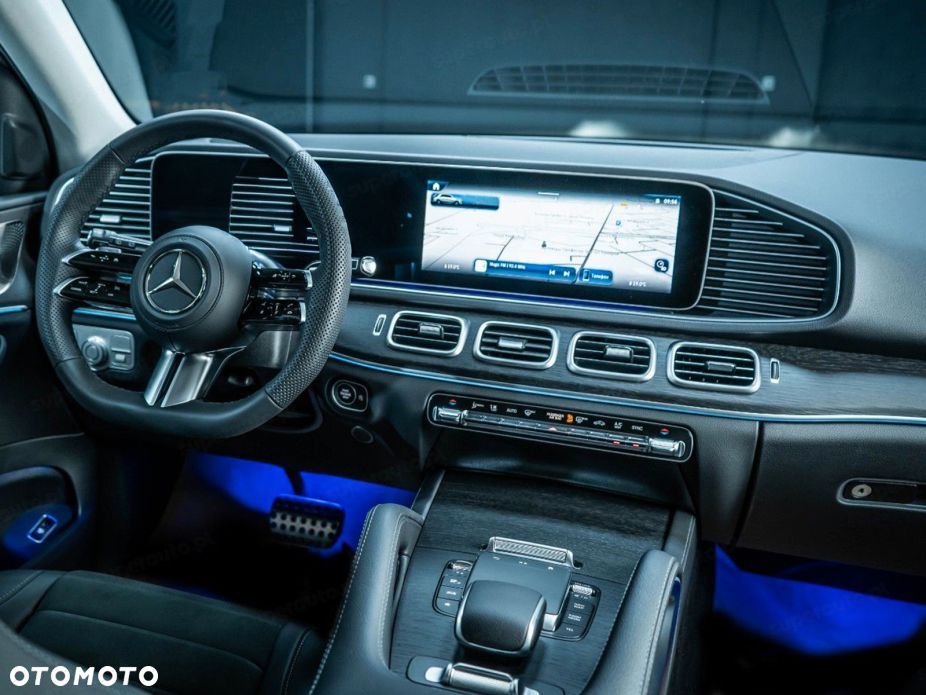 Mercedes-Benz GLE 300 d mHEV 4-Matic AMG Line - 8