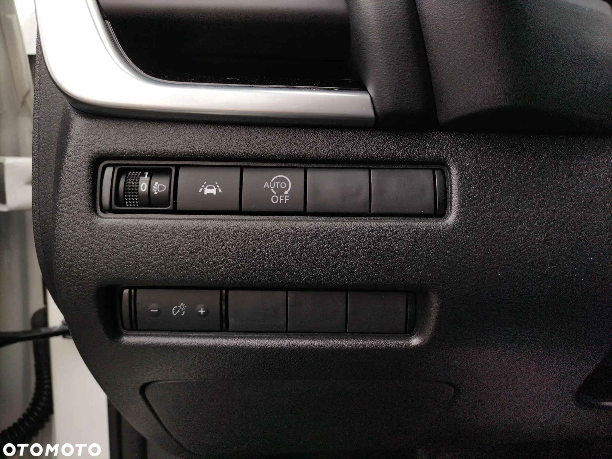 Nissan Qashqai 1.3 DIG-T mHEV N-Connecta Xtronic - 18