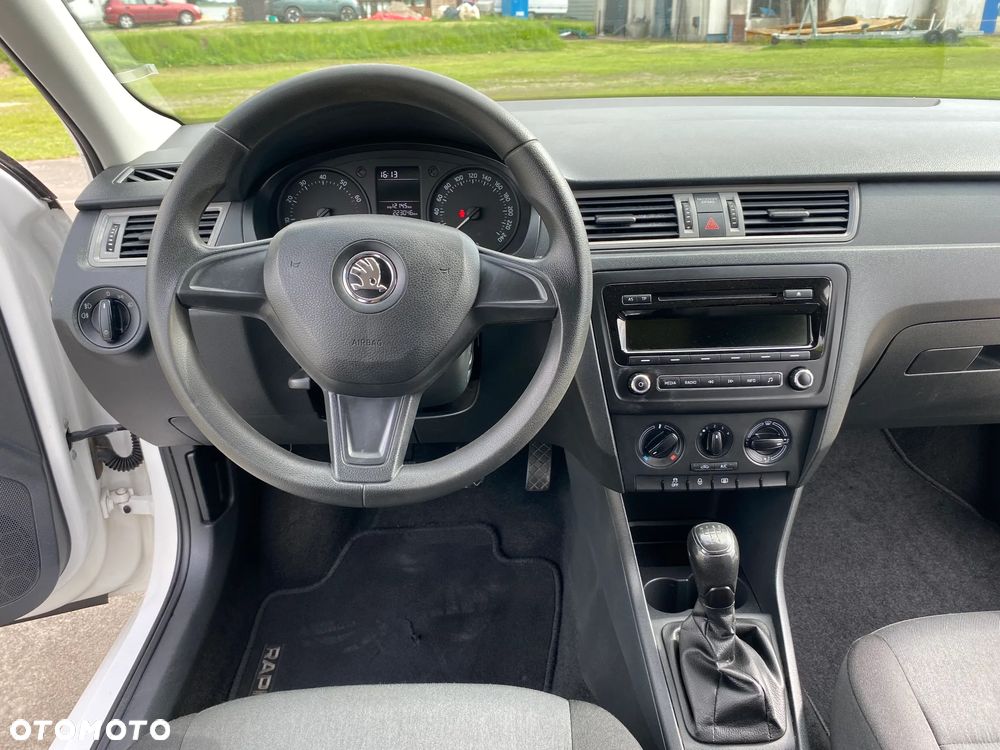 Skoda RAPID 1.2 TSI Drive - 15