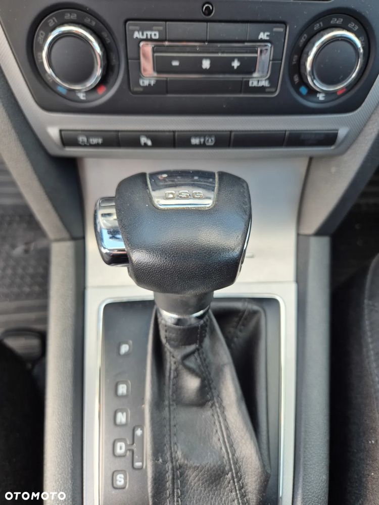 Skoda Octavia 2.0 TDI DPF Elegance DSG - 13