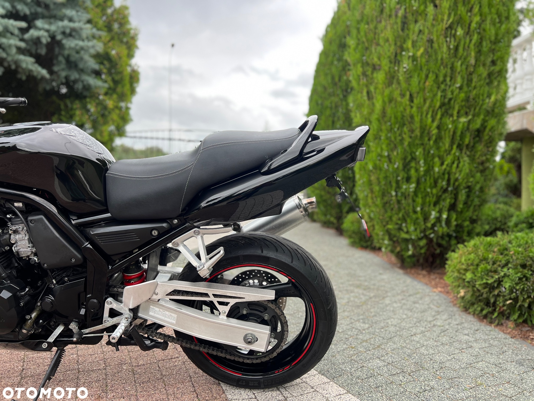 Yamaha FZS - 22
