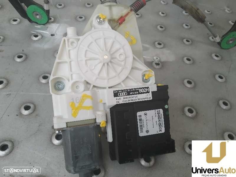 ELEVADOR DE VIDRO FRONTAL DIREITO AUDI A3 2006 -8P0959802H - 1