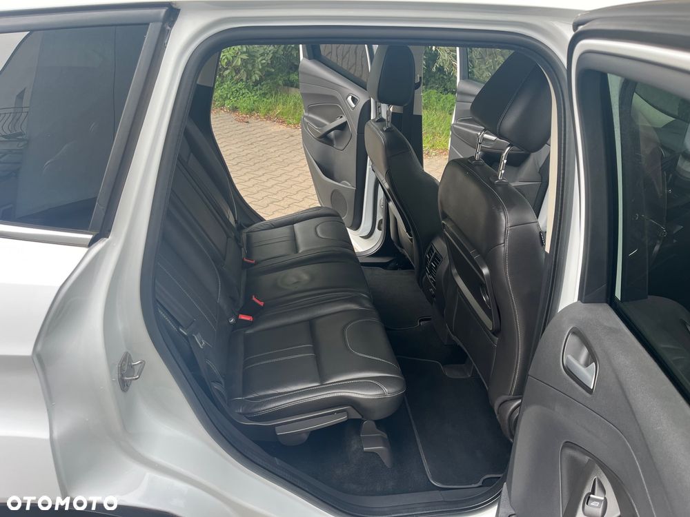 Ford Kuga 2.0 TDCi 2x4 Individual - 14