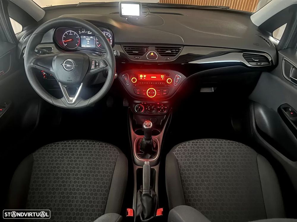 Opel Corsa 1.4 120 Anos - 41