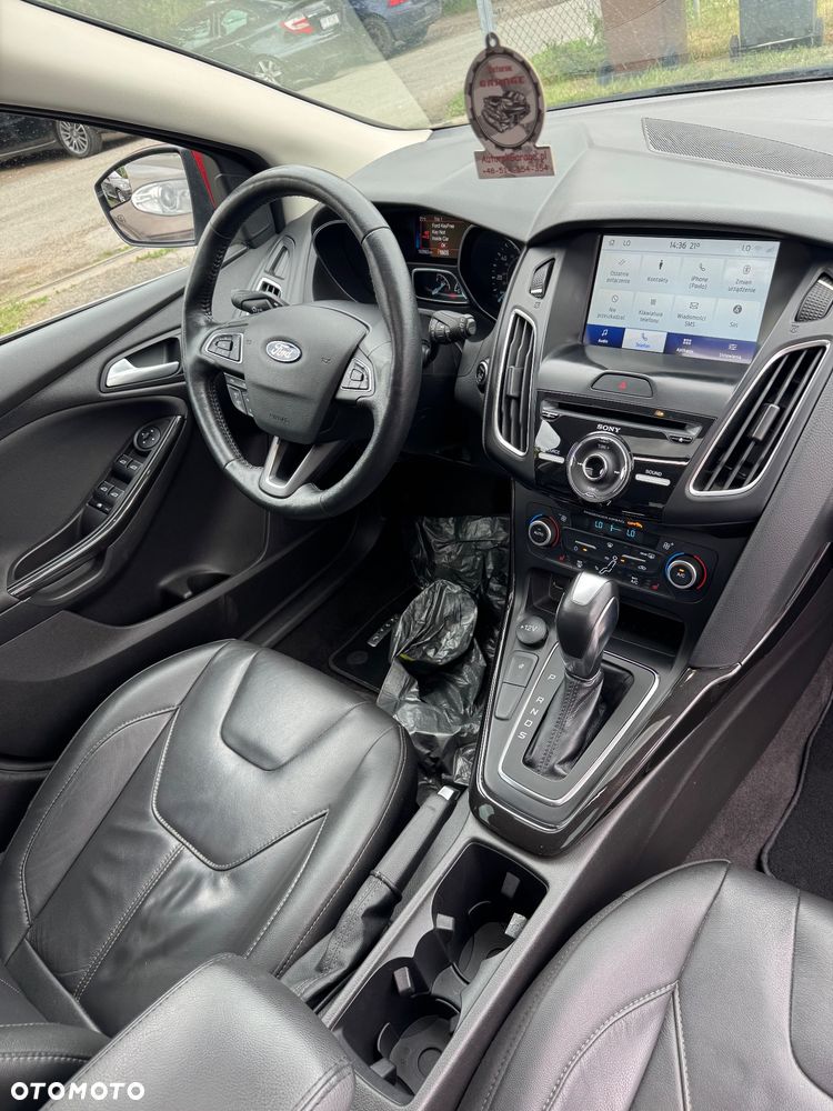 Ford Focus - 19