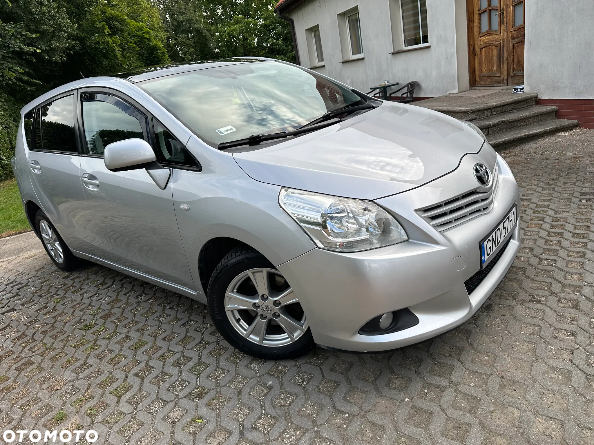 Toyota Verso 2.0 D-4D Luna 7os - 16