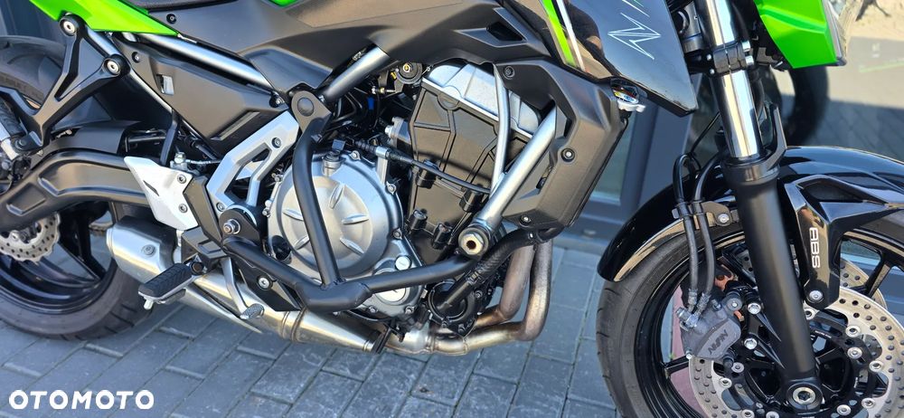 Kawasaki Z 650 - 10