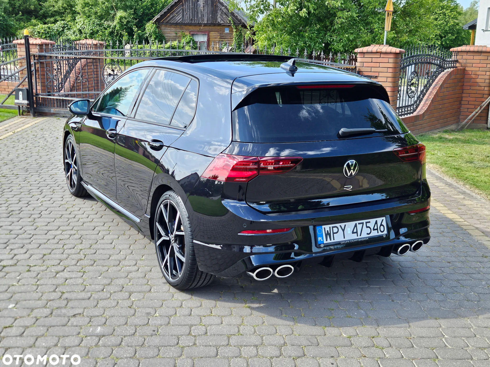 Volkswagen Golf VIII 2.0 TSI 4Motion R DSG - 10