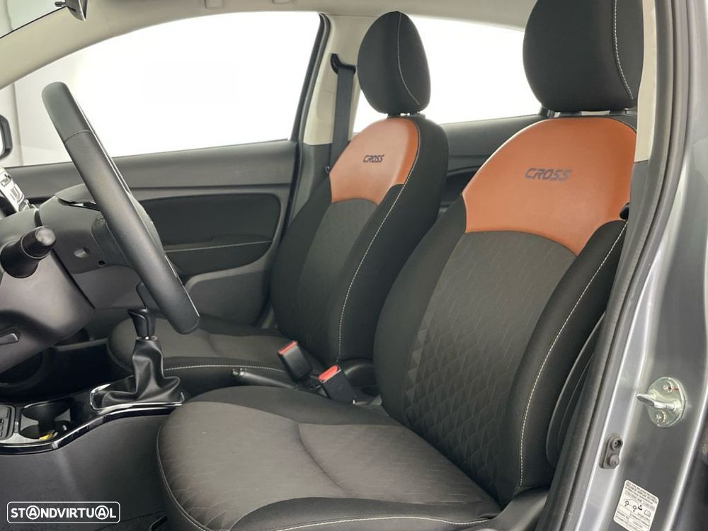 Mitsubishi Space Star 1.2 Intense Cross - 17