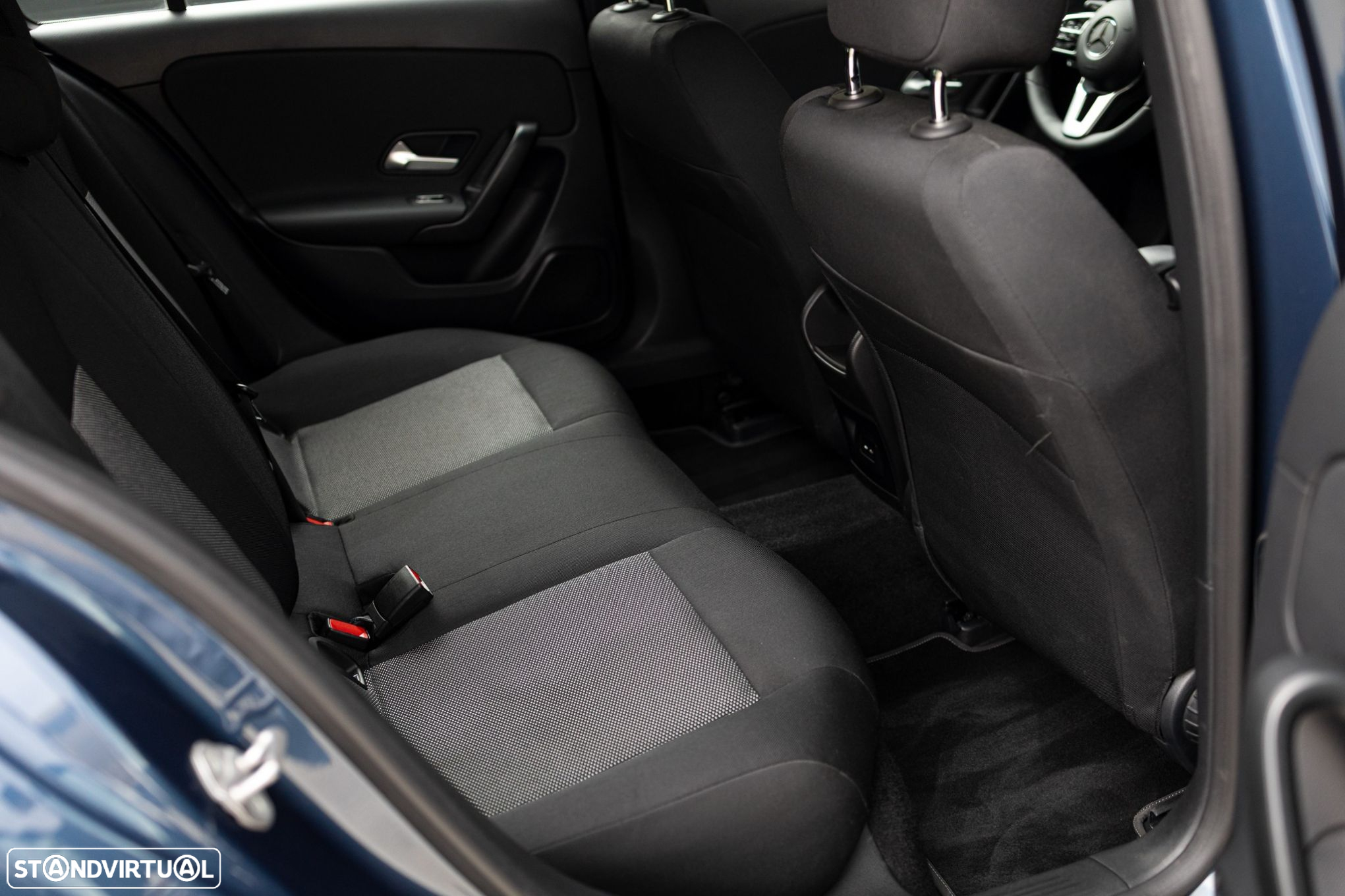Mercedes-Benz A 180 d Progressive Aut. - 23