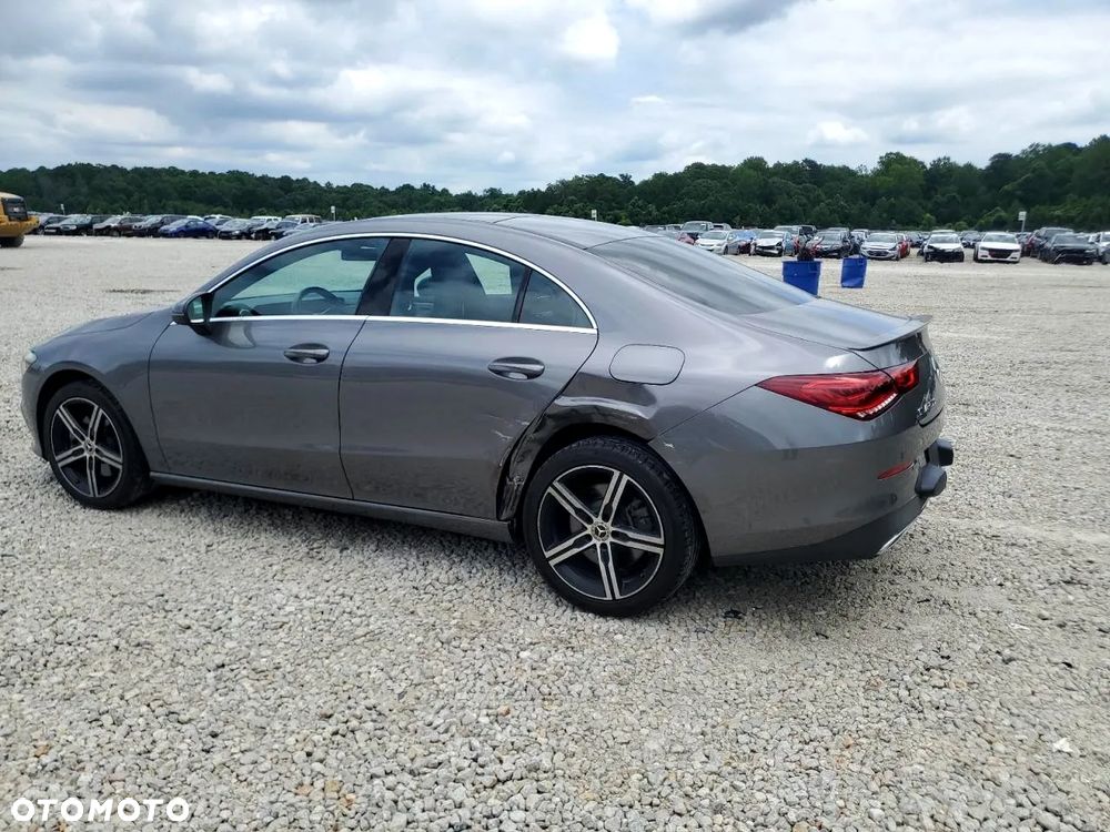 Mercedes-Benz CLA 250 4-Matic 7G-DCT - 3