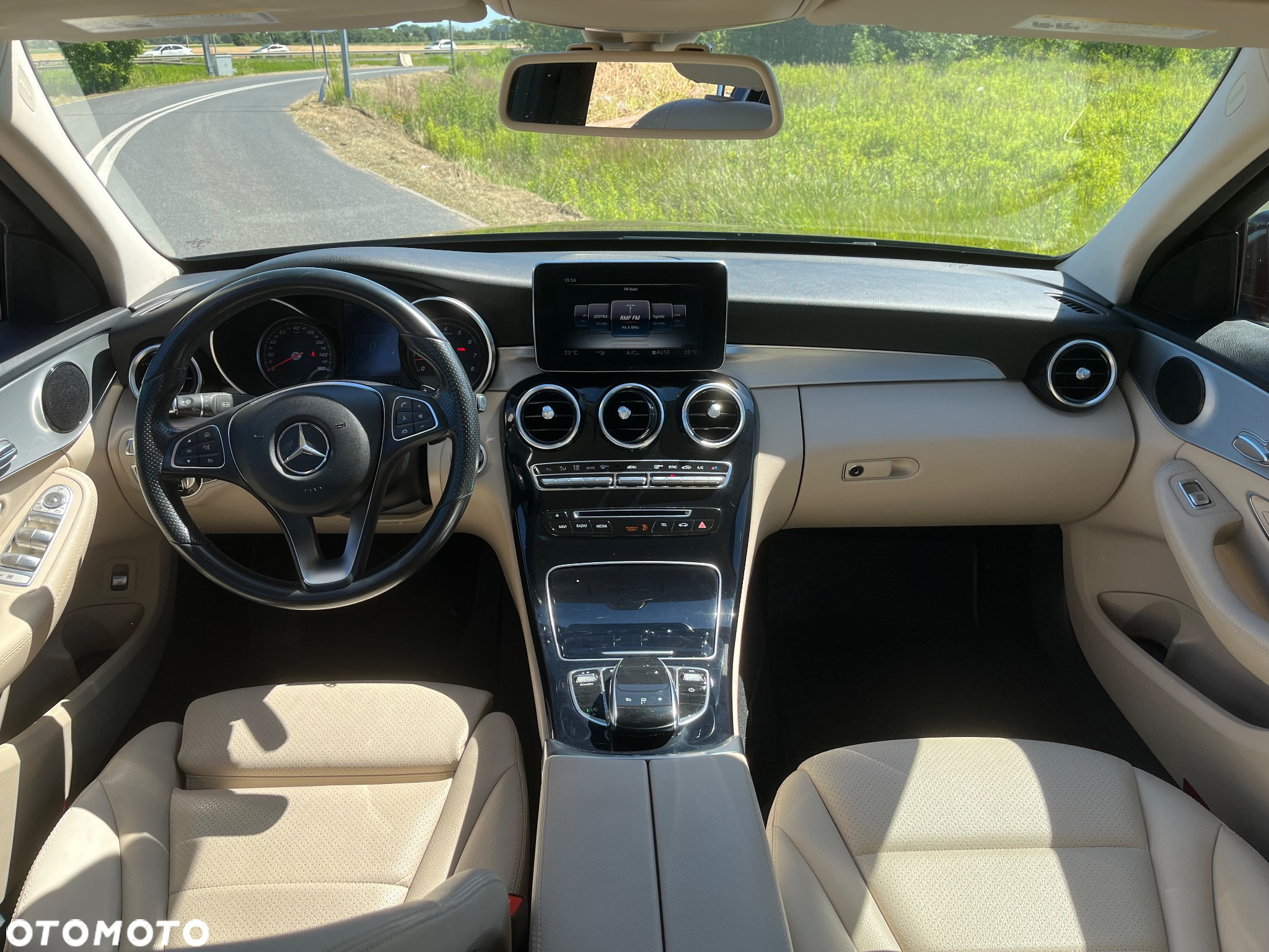 Mercedes-Benz Klasa C 300 7G-TRONIC - 17