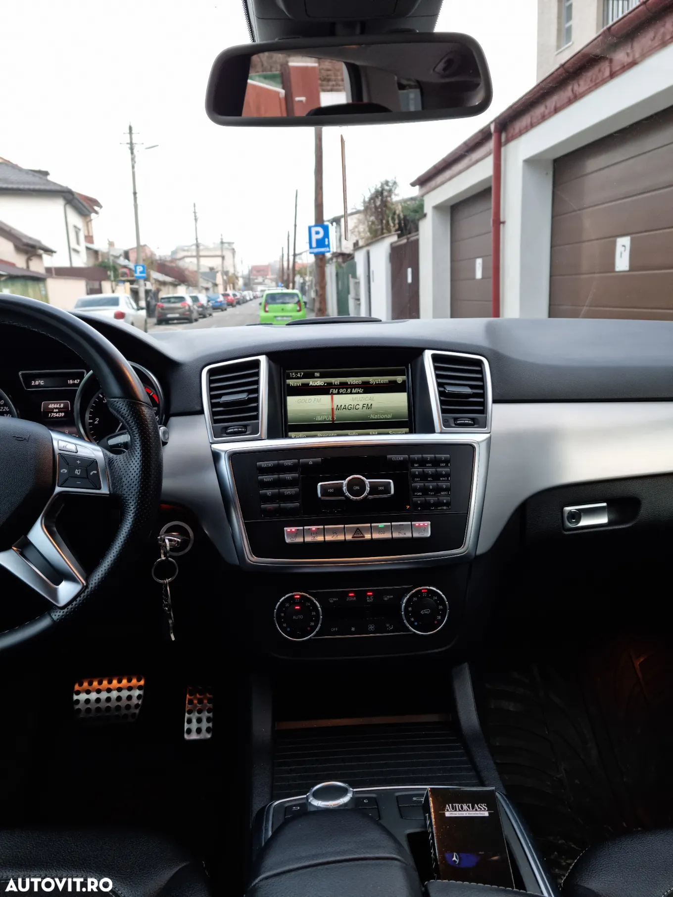 Mercedes-Benz ML 350 BlueTec 4MATIC Aut - 4