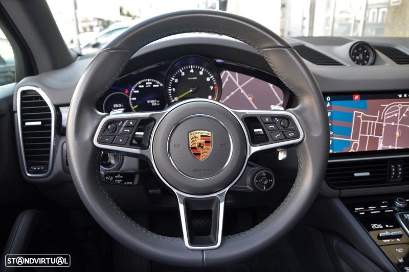 Porsche Cayenne E-Hybrid - 37