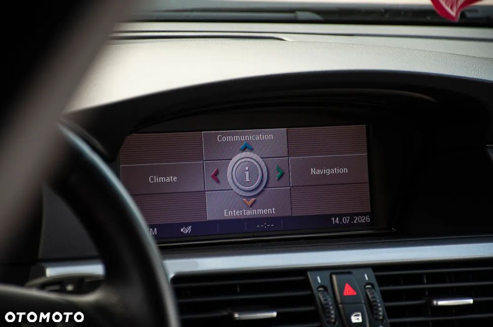 BMW Seria 5 530d - 28