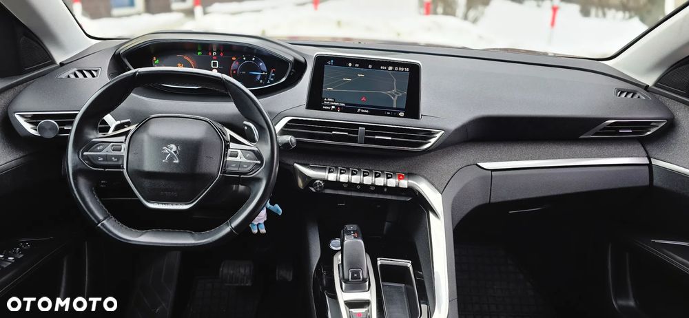 Peugeot 3008 1.5 BlueHDi Active S&S EAT8 - 11