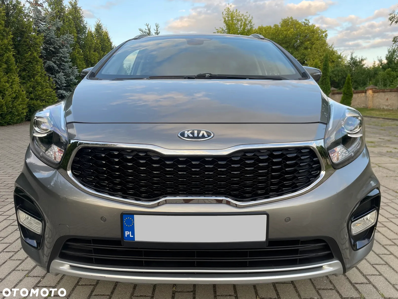Kia Carens 1.6 GDI XL 7os - 3