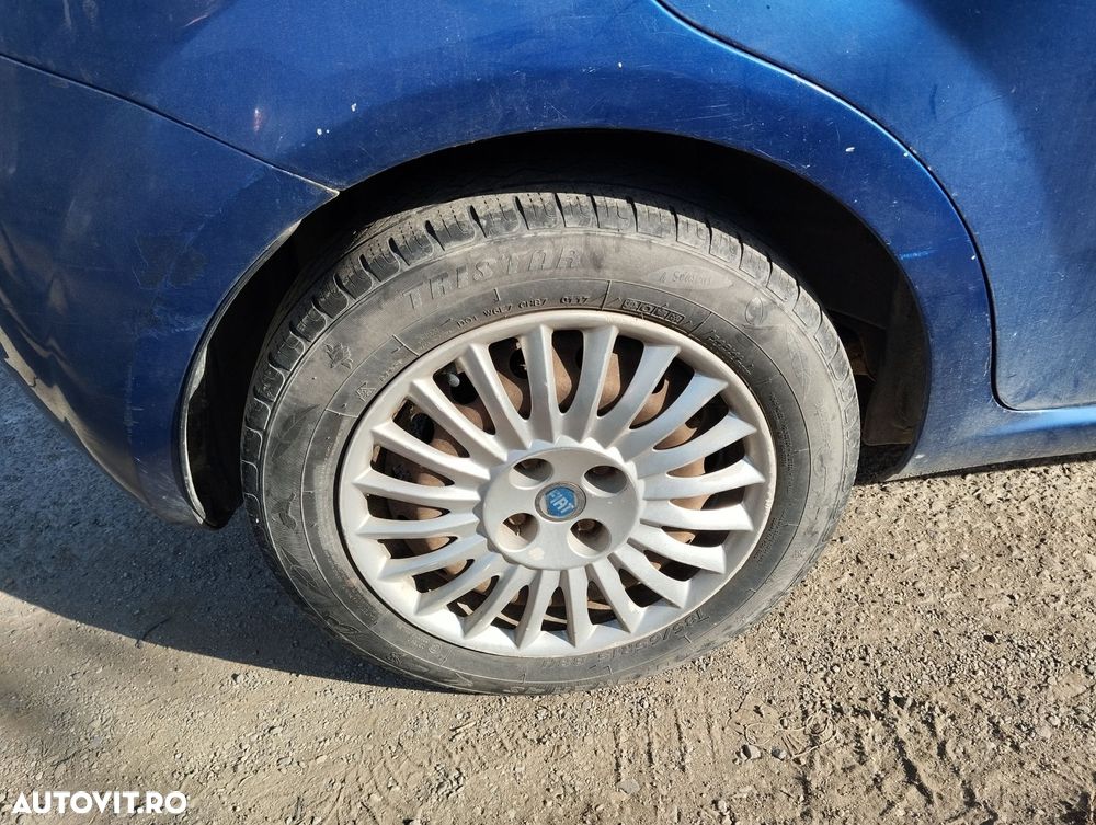 Dezmembrari  Fiat GRANDE PUNTO (199)  2005  > 0000 1.4 Benzina - 7