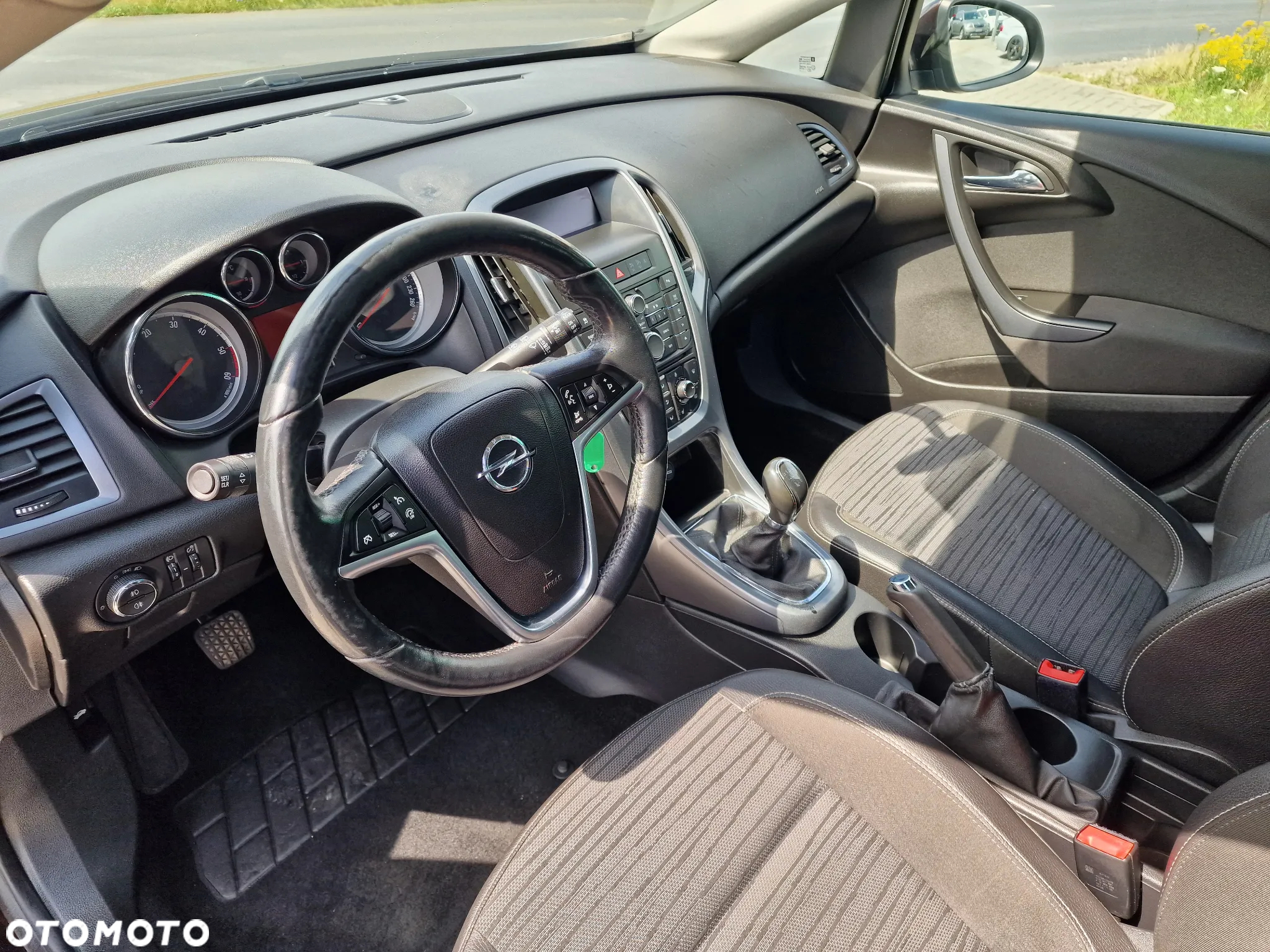 Opel Astra 1.6 D (CDTI) Start/Stop Sports Tourer Edition - 18