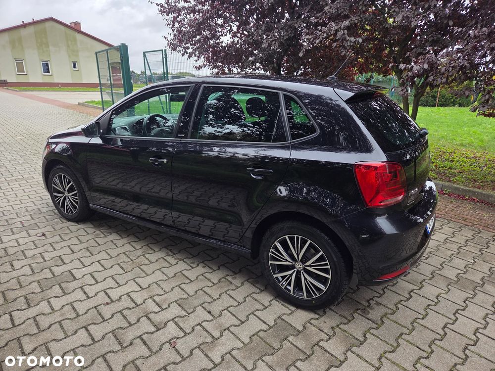 Volkswagen Polo - 8