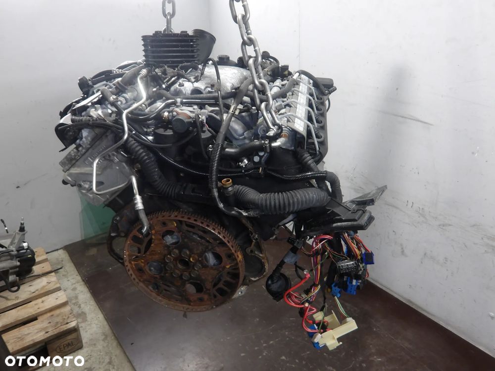 BMW E38 LIFT 99-01r. SILNIK Z INSTALACJA I UKŁADEM WTRYSKOWYM  M67D39 - 1