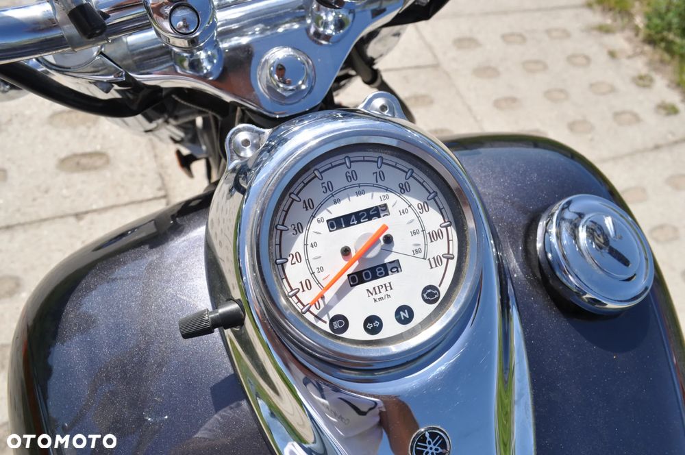 Yamaha V Star - 13
