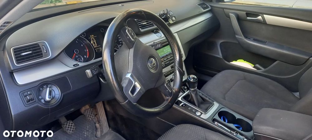 Volkswagen Passat 1.4 TSI Trendline - 6
