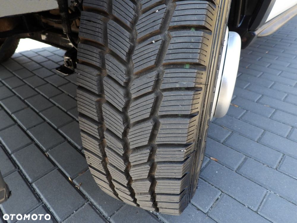 Ford TRANSIT WYWROTKA TROJSTRONNA PODWÓJNA KABINA DOKA 7 MIEJSC TEMPOMAT BLIŹNIACZE KOŁA KLIMATYZACJA  130KM - 23