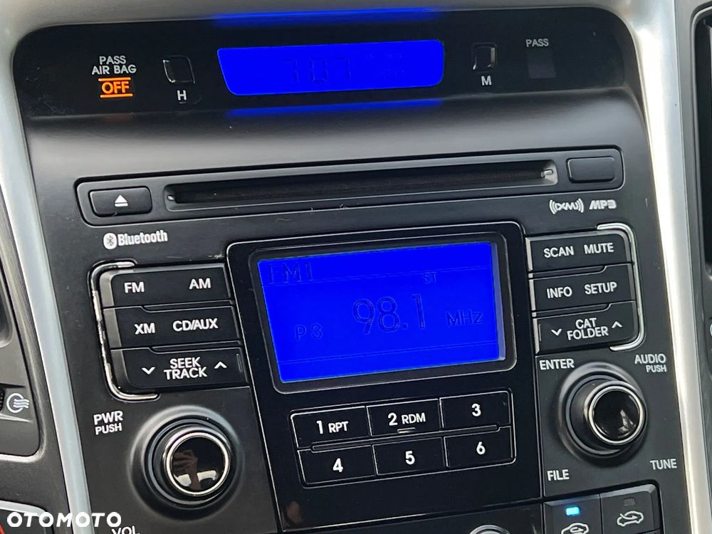 Hyundai Sonata - 26