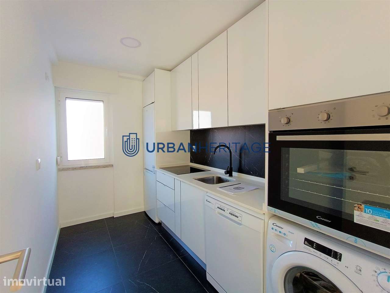 Apartamento T3 Venda em Mina de Água,Amadora - Grande imagem: 4/35