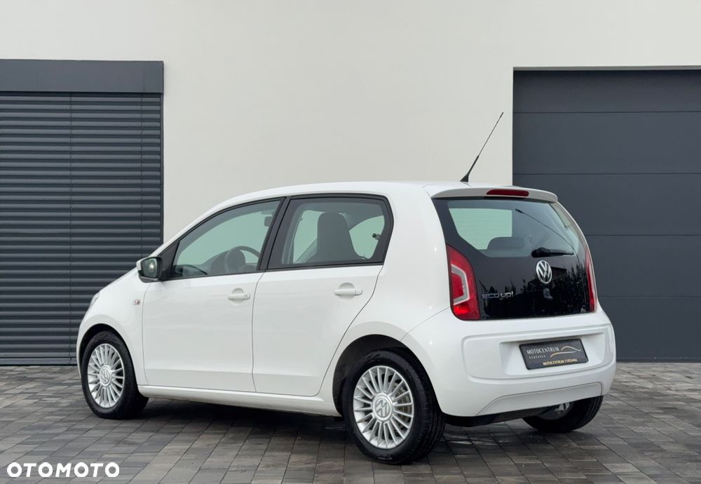 Volkswagen up! - 6