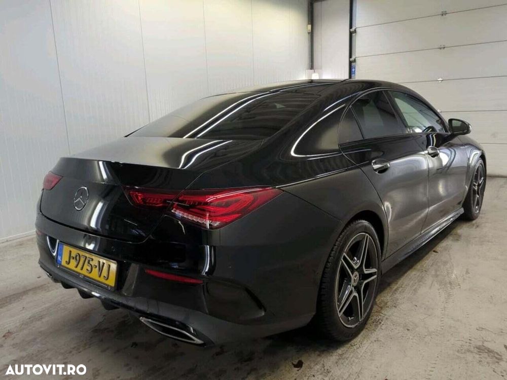 Mercedes-Benz CLA 200 7G-DCT AMG Line - 5