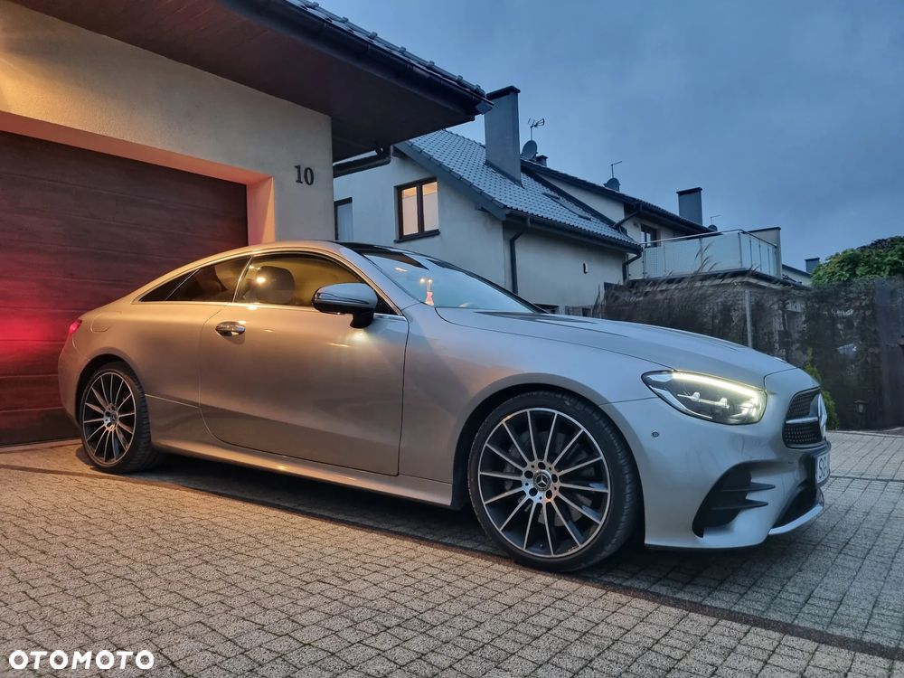 Mercedes-Benz Klasa E - 12
