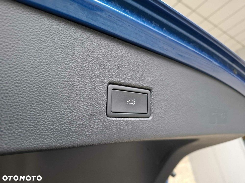 Volkswagen T-Roc - 27