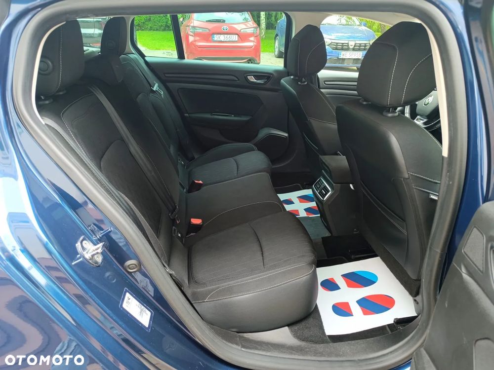 Renault Megane 1.3 TCe FAP Limited EDC - 36