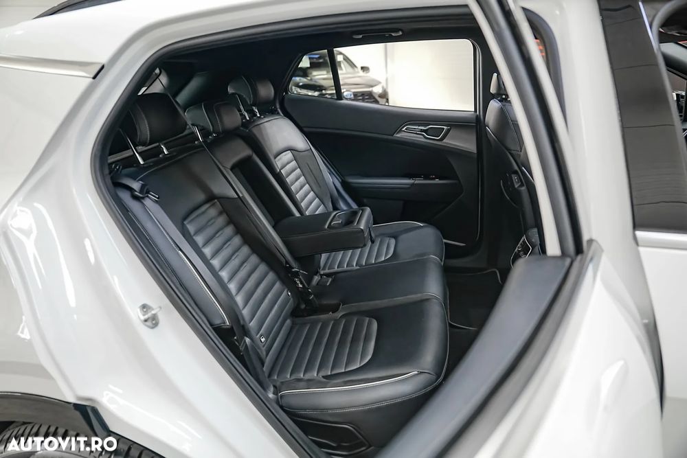 Kia Sportage 1.6 T-GDI PHEV 6AT 4x4 GT Line - 10